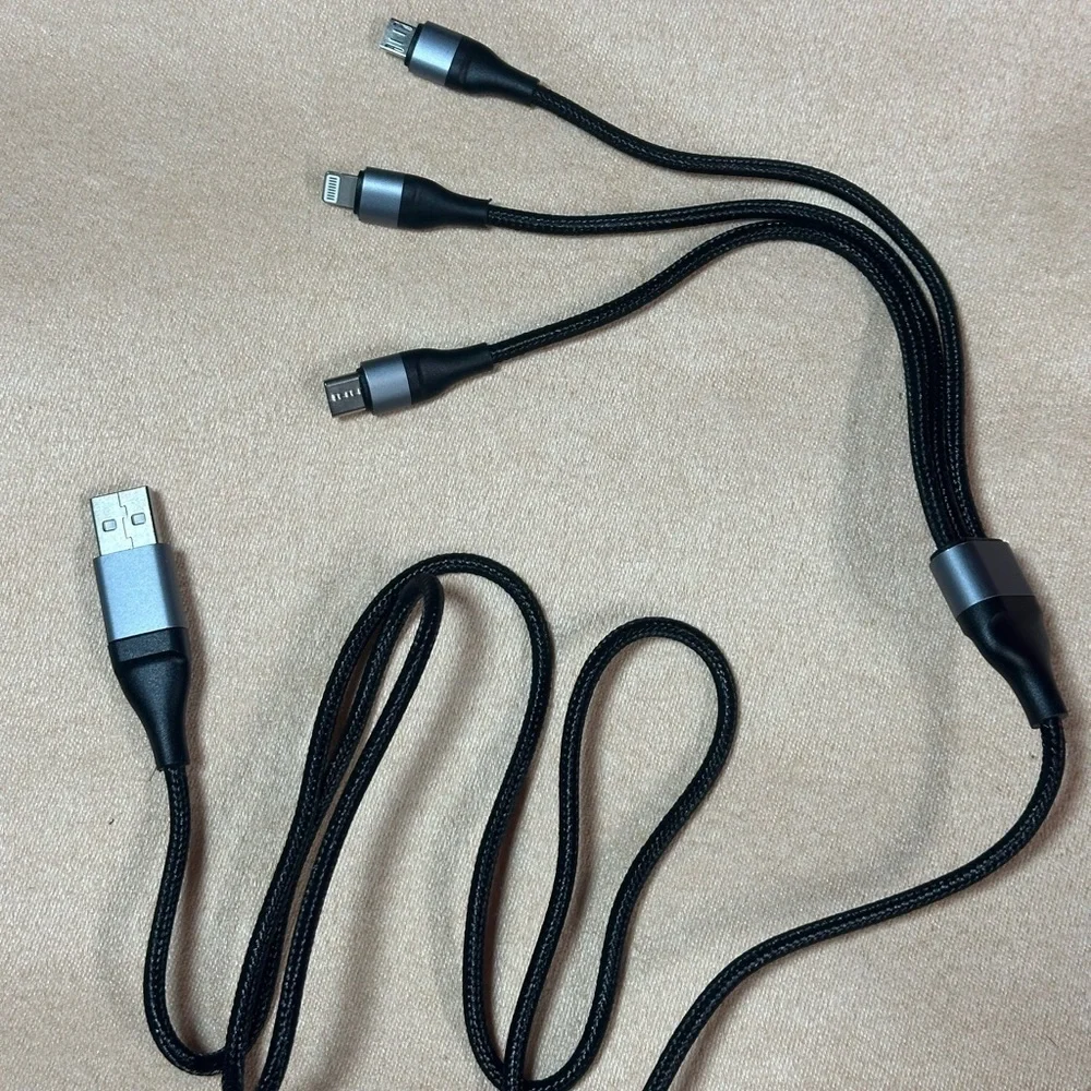 Universal Black Multi-Device Charging Cable